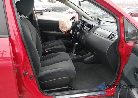 2011 Nissan Versa 1.8S z USA, uszkodzony, nr VIN 3N1BC1CP6BL419509